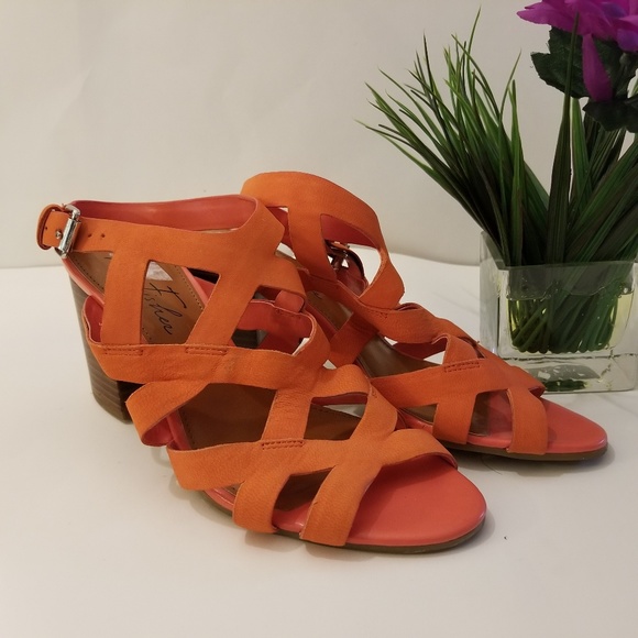 Marc Fisher ❤ Coral Open Toe Sandals 6.5 - Picture 3 of 8